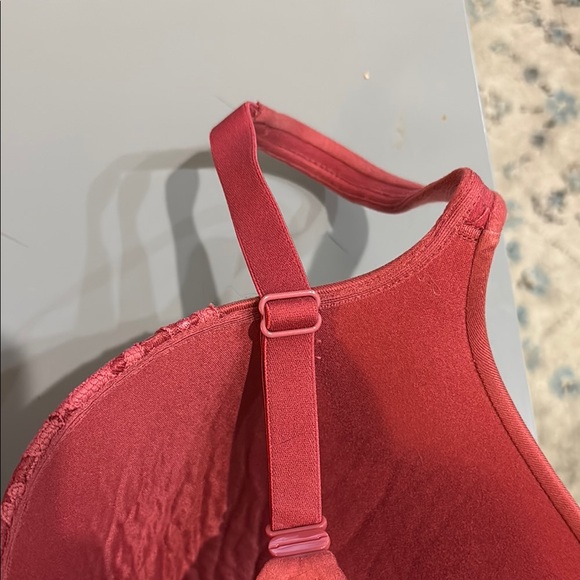 Victoria's Secret Red Underwire Lace Bra - Picture 5 of 7